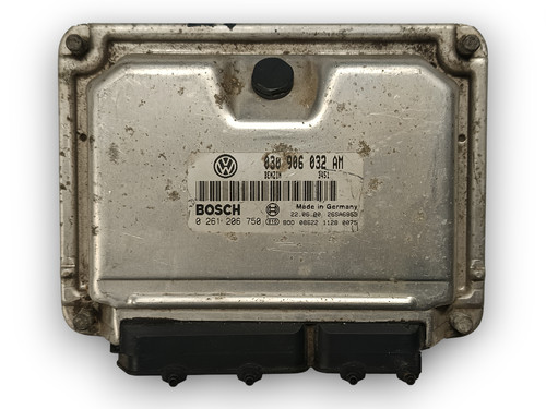 VW Polo III (6N / 6N2)  Motorsteuergerät 030906032AM / 0261206750 Steuergerät