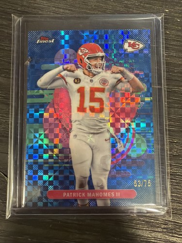 2025 Topps Finest Patrick Mahomes II Uncommon Blue Geometric Refractor /75
