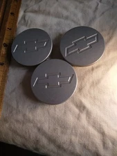 ✨Set of (3) 2" Chevy  CENTER CAP 9593082