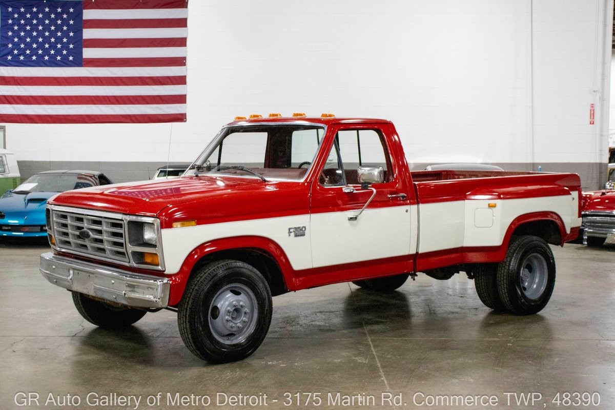 1986 Ford F350 for sale in Walled Lake Michigan
