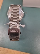 Lorus Orologio Uomo Analogico Al Quarzo RH347AX9, Cassa Acciaio, Cinturino Metallo, Impermeabile 10 Bar (100m), Luminoso