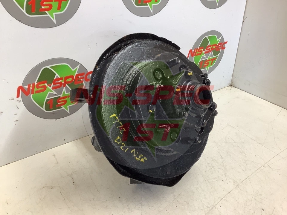 Buje delantero lado pasajero Nissan Navara D21 1989-2001 Foto 3 de 4