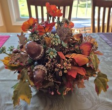 Autumn Fall Floral Basket Centerpiece Arrange...