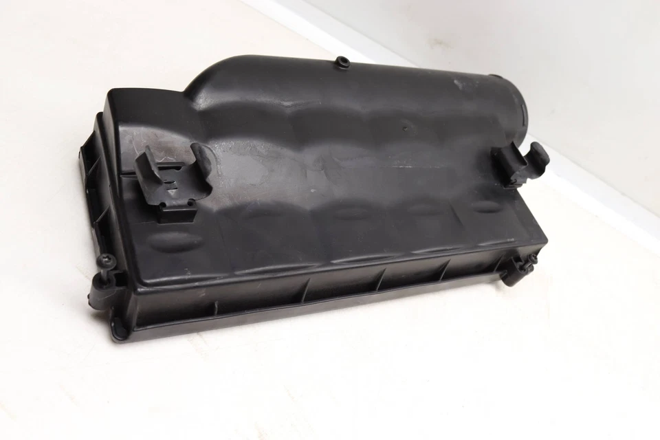 MERCEDES-BENZ GLS63 AMG - Filtro de aire derecho / limpiador carcasa CAJA (mitad inferior) Foto 2 de 4