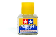 Tamiya 87135 Mark Fit (Strong) for decals 40ml (NEW)