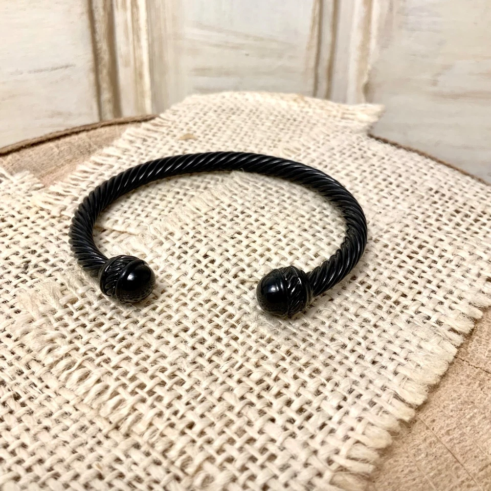 Nuevo Brazalete Brazalete Cable 5mm Color Moda Apilable Imprescindible Artículos Punto Moda Foto 4 de 4