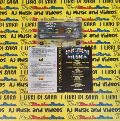 MC Compilation EMOTIONI IN MUSICA 1990 Renato Zero Pooh Morandi no cd lp dvd vhs