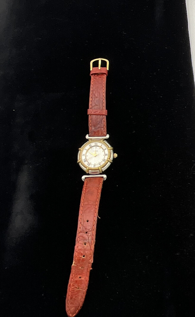 Two Tone Fossil Ladies Watch W Red Leather Band/white Face  display picture 3