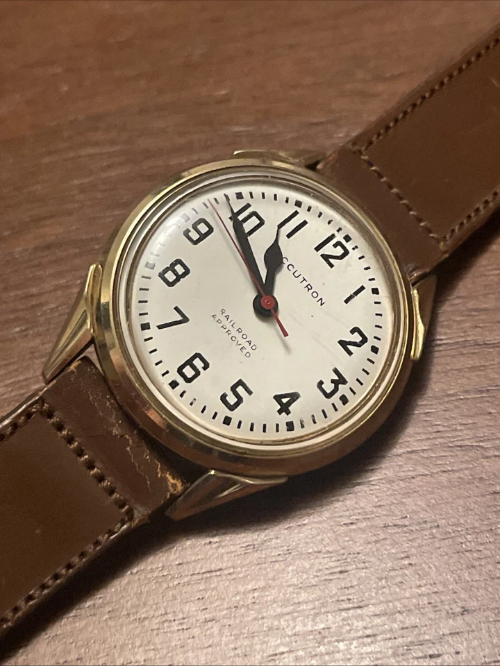 Reloj Accutron Railroad Vintage Caja Llena Oro 10k N2 Foto 2 de 4