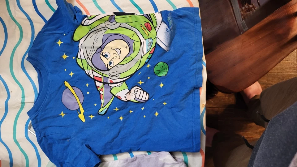 Toy Story Buzz Lightyear Kids Tshirts Lot Size 5T  Tie Dye And Blue Short Sleeve - Image 4 of 4