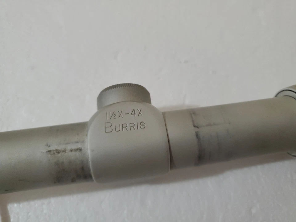 Mira telescópica dúplex Burris 1,5x-4x tubo de 1” - acabado de níquel satinado Foto 3 de 4