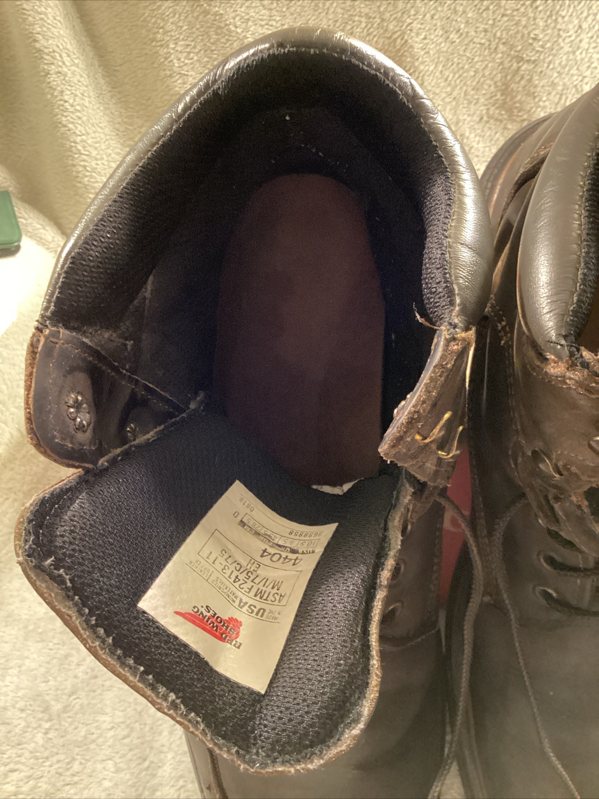 RED WING 4404 6IN.INSULATED WATERPROOF SAFETY TOE Men’s Size 10.5 D