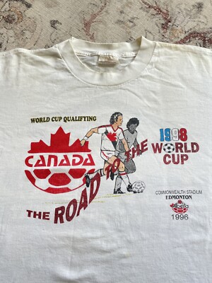 Vintage 90s Umbro Road to The World Cup Soccer Canada Tee Shirt XL
