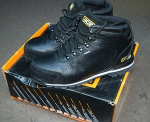 jcb 3cx boots