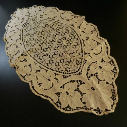 Textiles anciens Art nouveau dentelles