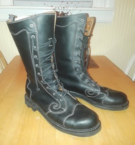 john fluevog angel boots