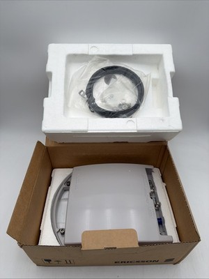 NEW - Ericsson UKL 401 17/35 R1B MINI-LINK RAU2 18/35 NTM203084/35