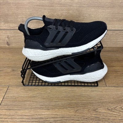 Adidas Schuhe Damen Gr. UK 5,5 UltraBoost Running Gym Schwarz Weiß Turnschuhe