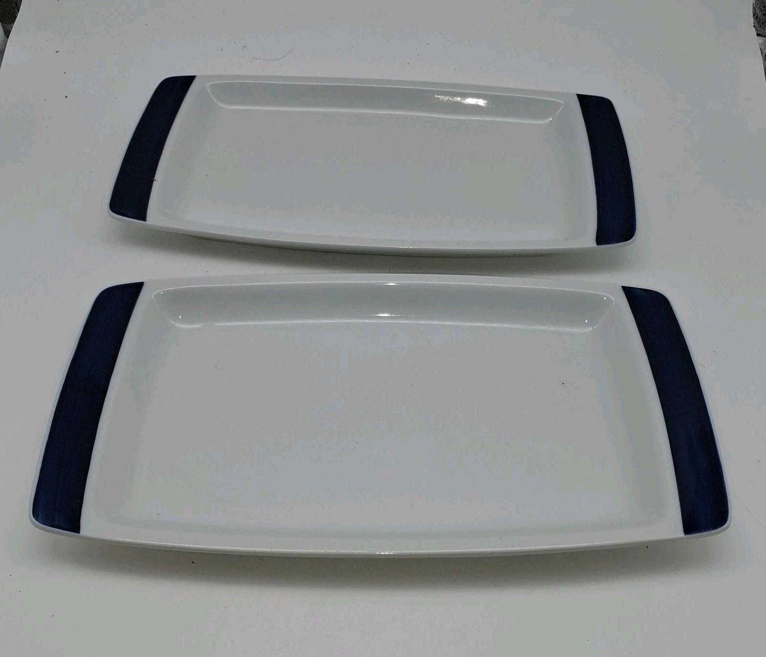 DDR 2 Servierplatte ,Platten ,Kahla, Mitropa ,Geschirr, Blauer Rand, Gaststätte