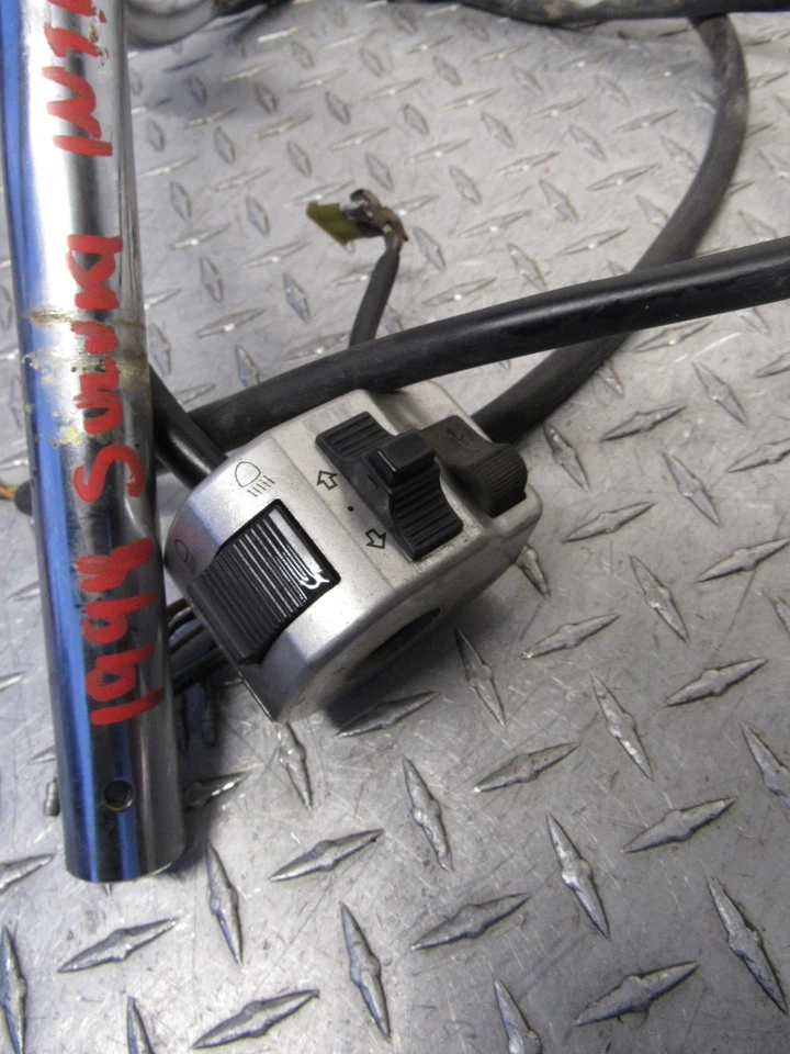 1998 98 SUZUKI VS800GL VS800 GL VS 800 РУЛЬ ЗЛОУМЫШЛЕННИКА И ПЕРЕКЛЮЧАТЕЛИ УПРАВЛЕНИЯ L R - Изображение 3 из 4