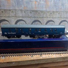 Bachmann 39-182  Mk1 NLV (ex-GUV) BR Blue Newspapers sc81406.