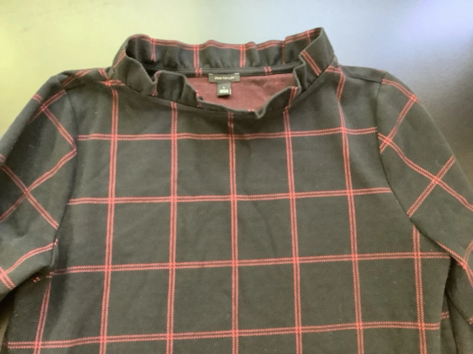 Ann Taylor LOFT Size Large Womens Black Red WIndow Pane Stripe Sweater Mock Neck - Image 4 of 4