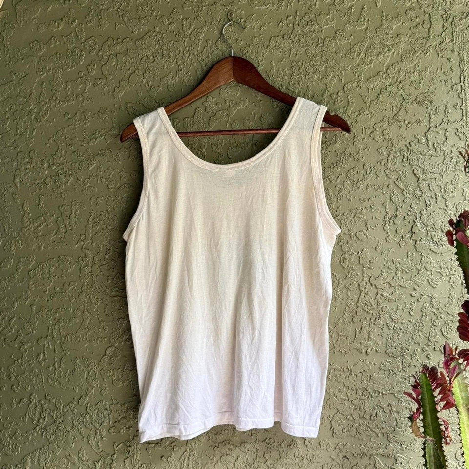 Винтажная мужская сигарета Newport Alive With Pleasure Tank M Top - Изображение 2 из 4