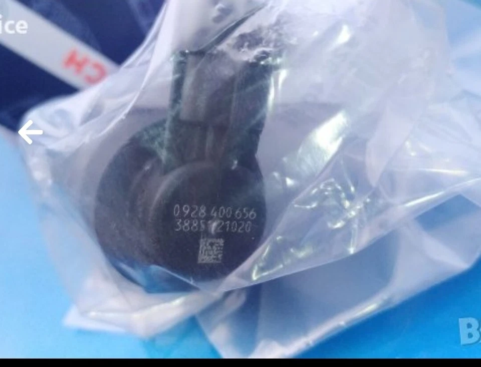 Genuine BOSCH 0928400656 FUEL PRESSURE CONTROL VALVE REGULATOR - Image 2 of 3