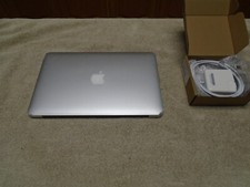 Apple Macbook Air 11" Mid-2013 i5-4250U 1.3 GHz 4GB 128SSD Model A1465, Good 