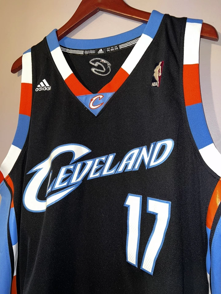 CAMISETA COSIDA FANÁTICA RARA ADIDAS CLEVELAND CAVALIERS CAVS ANDERSON VAREJAO Foto 3 de 4