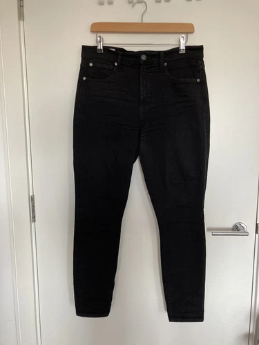 Gap Jeans - True Skinny High Rise Black - Size 31