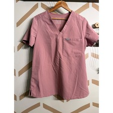 FIGS Scrub Top Women Small Pink V-Neck Single Pocket Technical Collection FW1000