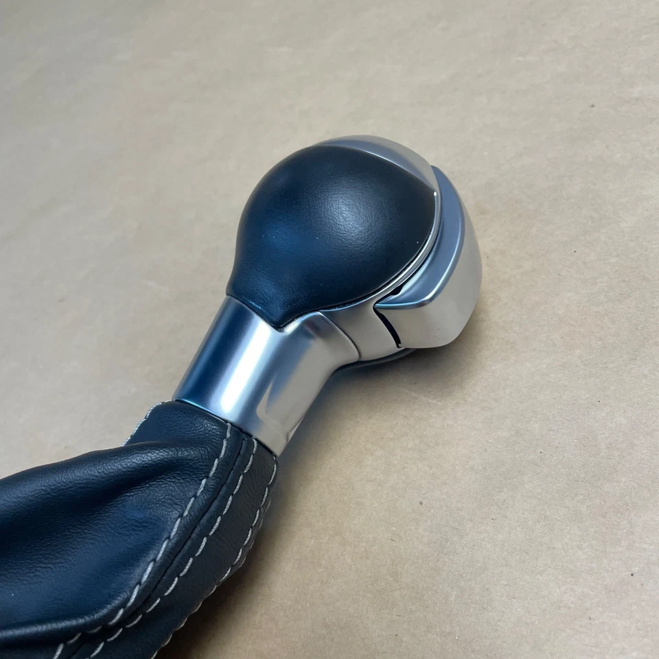 2013-2017 AUDI Q5 SQ5 AUTOMATIC TRANSMISSION GEAR SHIFTER KNOB W/ BOOT OEM - Image 4 of 4