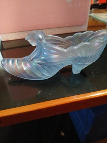 Vintage Fenton Ruffled Iridescent  Blue Cat Head Glass Shoe Collectible Slipper
