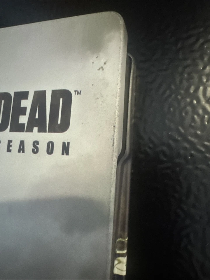 Walking Dead Third Season (Blu-ray, 5-Disc, 2013) Target Steelbook - Image 2 of 4