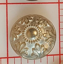 8 Exquisite Italian Metal Shank Buttons Rennaissance Look Matte Silver 7/8"