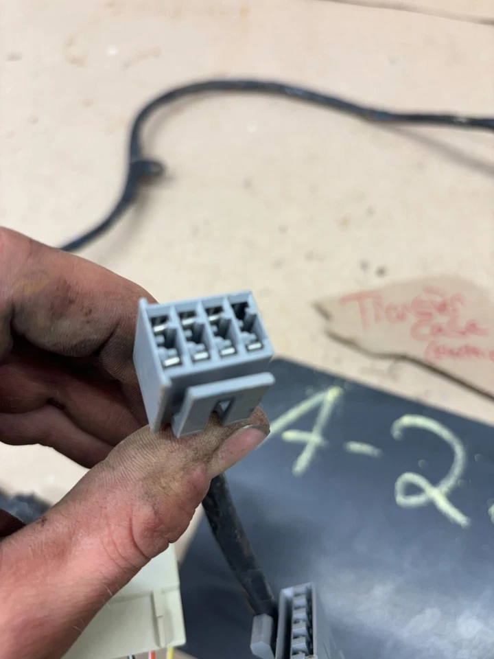 Ford Ranger B4000 Explorer 1993 1994 módulo de caja de transferencia eléctrica arnés de cableado Foto 3 de 4