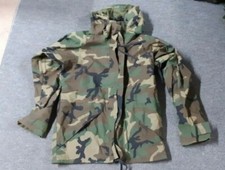 USGI ECWCS Woodland Camouflage Cold Weather Parka  1100