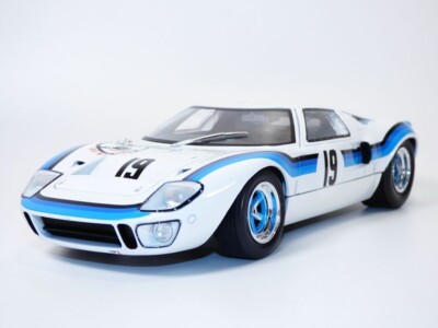 Ford GT40 MK1 #19 Angola Championship 1973 Solido 1:18 diecast 