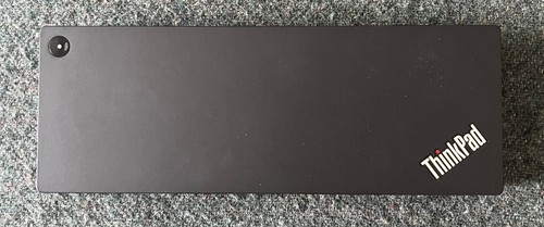 Lenovo 40B00135US Thunderbolt 4 ThinkPad Universal Dock NO A/C Adapter - Afbeelding 2 van 4