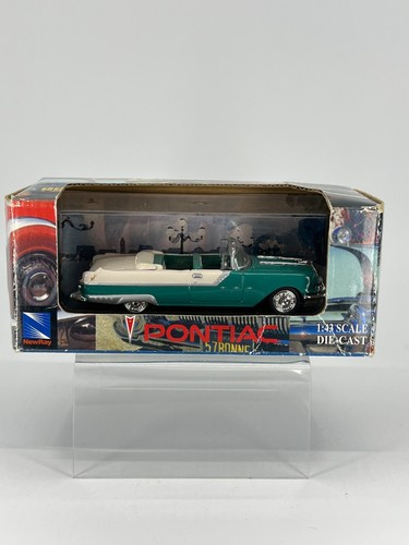 1955 Pontiac Starchief Convertible New Ray City Cruiser Collection 1:43 / 2004 - Picture 12 of 22