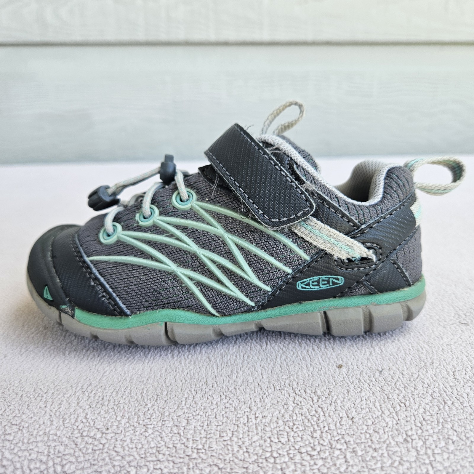 Keen Chandler CNX sneaker da trekking bambino taglia 10 grigio traspirante gancio e passante