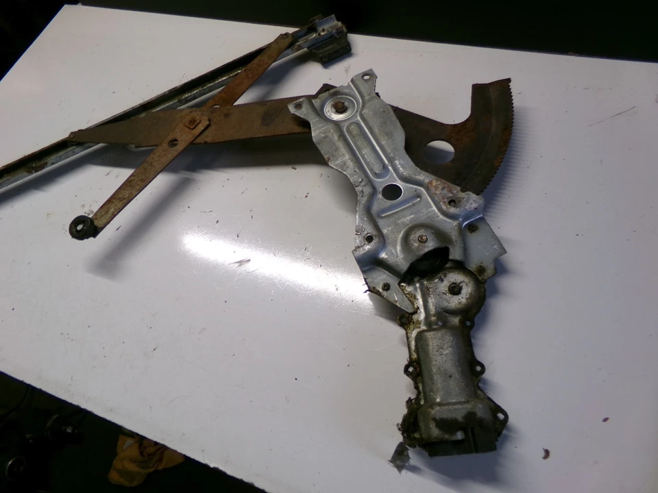 前左电源电动窗调节器 1988 庞蒂克 Firebird Camaro — 第 4/4 张图片