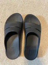 Oofos Sandal Women 9 black OOahh Recovery Slide Foam Casual Comfort Slipper