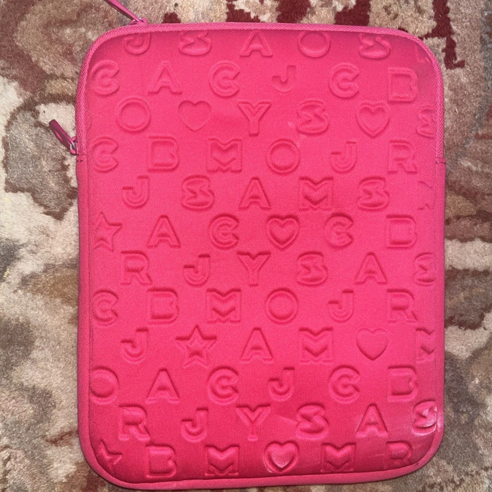 Funda acolchada I-Pad rosa fucsia MARC JACOBS Foto 3 de 4