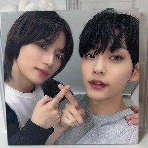 Tobu Tota Partner Frame - Clean & Pre-Owned, Fan Support