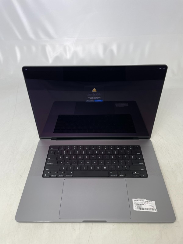 APPLE MACBOOK PRO "16 A2485 M1 PRO 10-CORE 16-CORE 3.2GHz 16GB 512GB CC 302