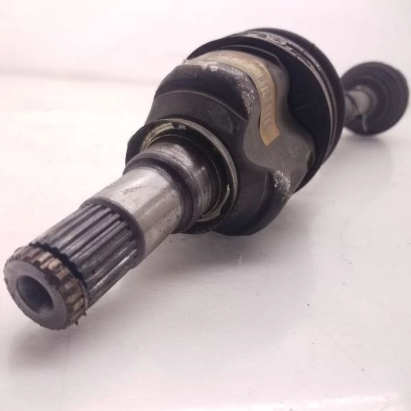 04-06 SCION XB 1,5 L TRACCIÓN DELANTERA EN EL LADO DEL CONDUCTOR EJE DELANTERO EJE Foto 4 de 4