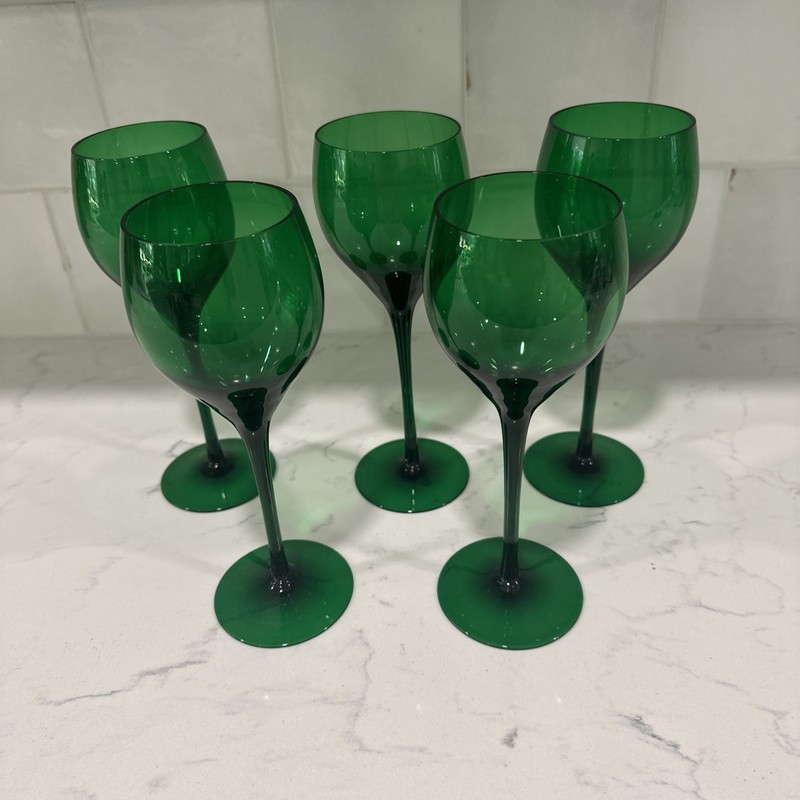 Vintage Set of 5 Mouth Blown Emerald Green 8.5” Wine Glasses
