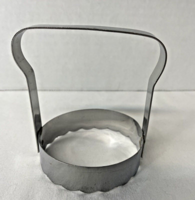 Stainless Steel Scalloped Biscuit Dough Cutter Kitchen Tools & Gadgets